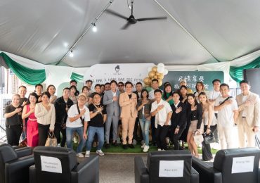 恭喜OE for Millionaire精英学员 Alvin Lim：第五间 FaceBar 成功开幕